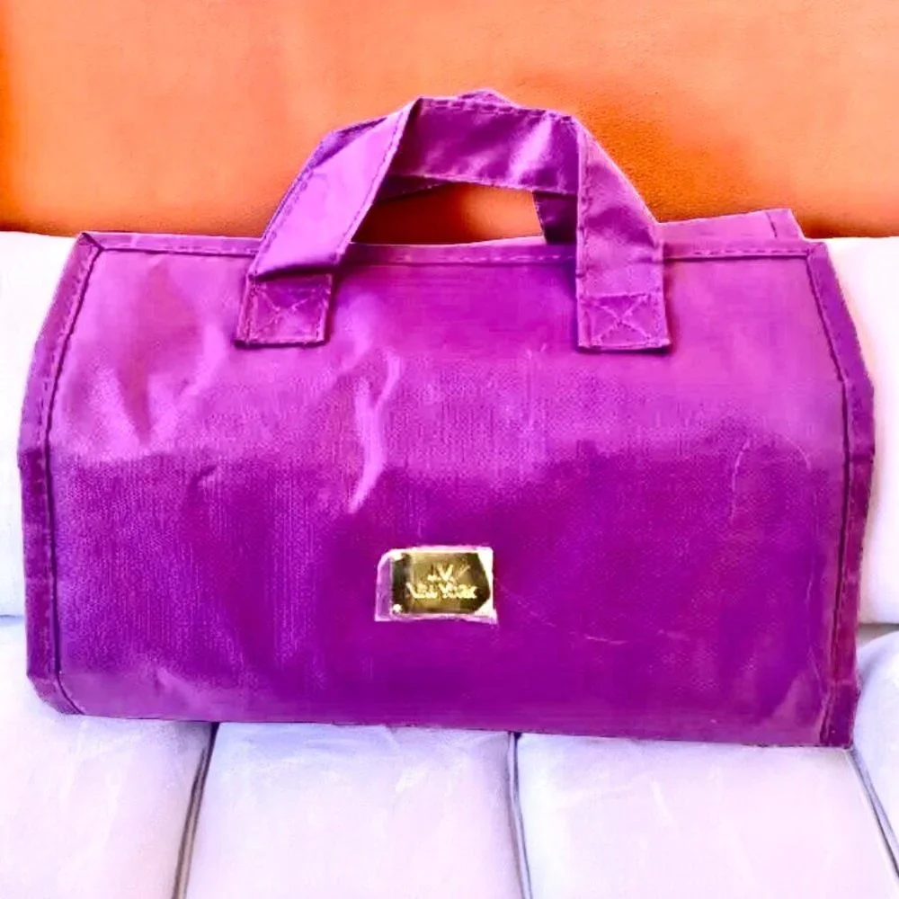 JM New York Travel Toiletries Makeup Jewelry Bag Hang Handle Folds REMOVABLE New